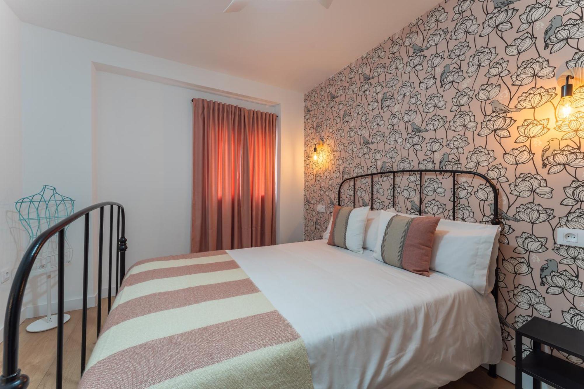 Apartamentos Turisticos Lulu メリダ エクステリア 写真